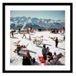 Slim Aarons - Verbier Vacation Black Frame 59x59cm
